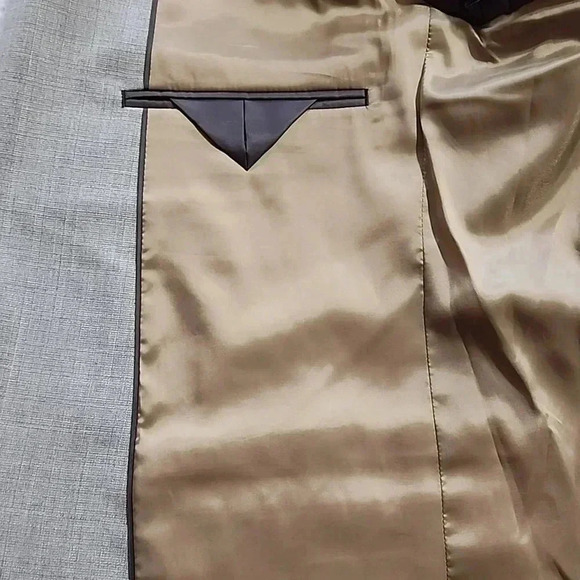 Men's Van Heusen Flex SportsCoat, Gray, Size 42L, Pre-Owned - Picture 11 of 11